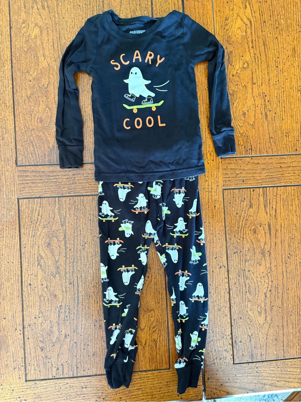 Toddler Kids Halloween Pajama Set- 3T- “Scary Cool”, Ghost on Skateboard